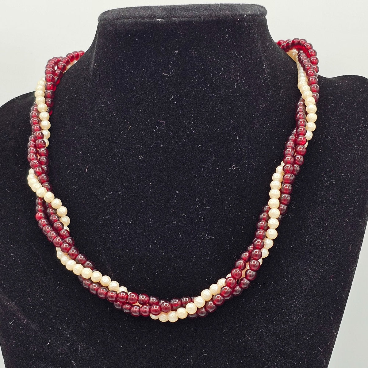 Multi-Strand Twisted Rope Faux Pearl Garnet Round Beaded Necklace