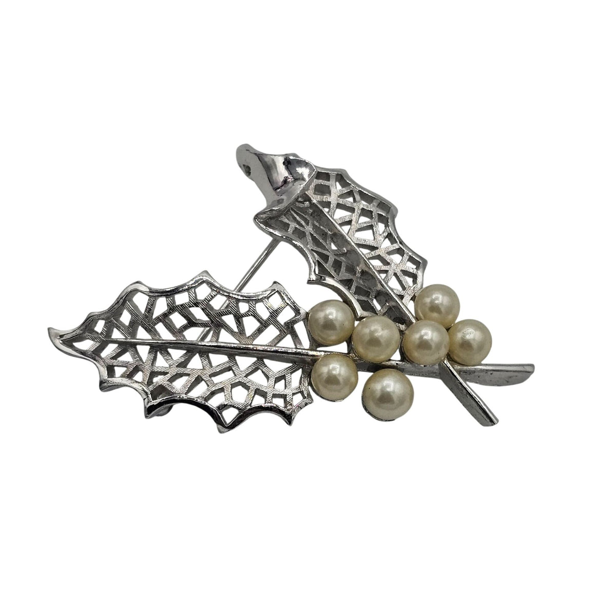Vintage Crown Trifari Silver-Tone Holly Leaf Brooch Filigree Faux Pearls Holiday