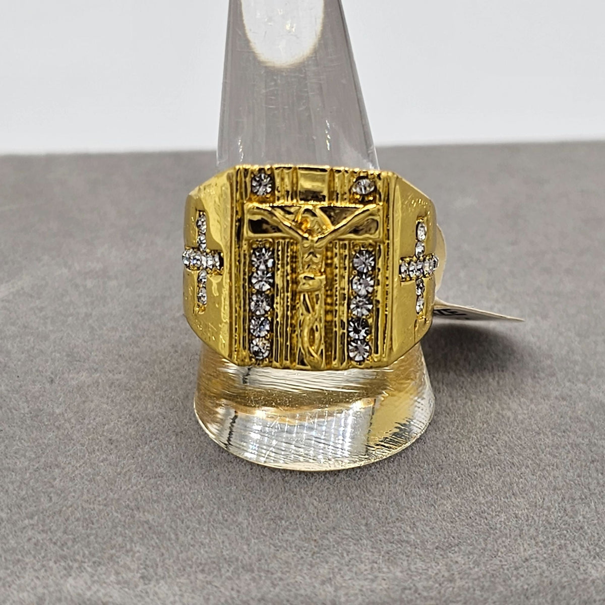 (158) Gold-tone Men's Crucifix Cross Rhinestone Fashion Ring Size 11