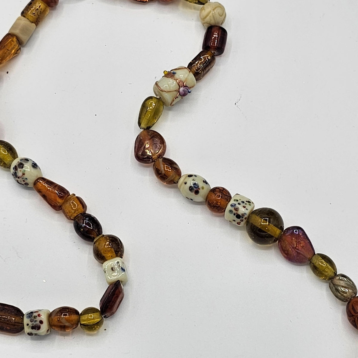 (170) Honey Amber Glass Lampwork Venetian Wedding Beaded Necklace Vintage