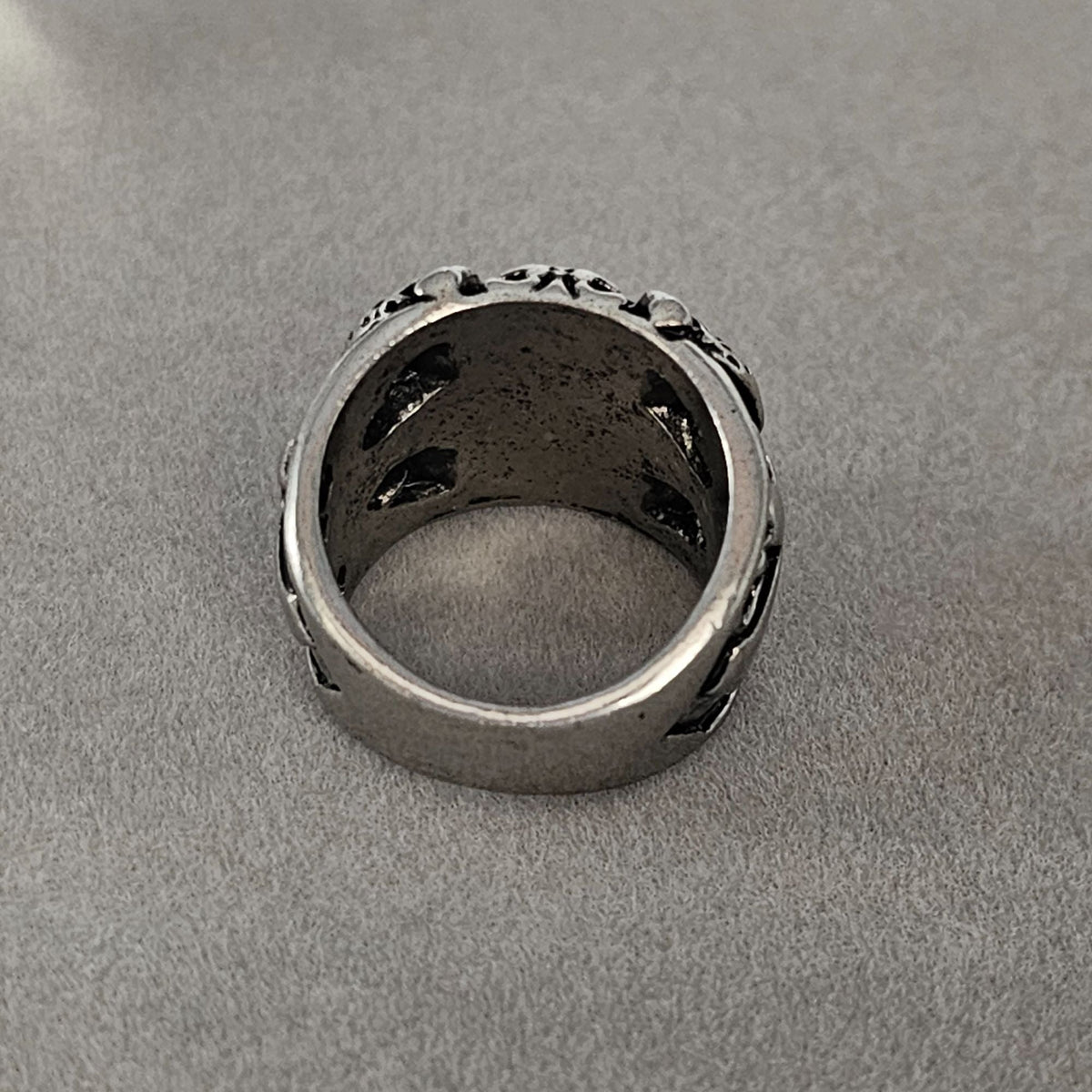 Stainless Steel Skull Fashion Ring Size 7.5 Metalhead Biker Goth