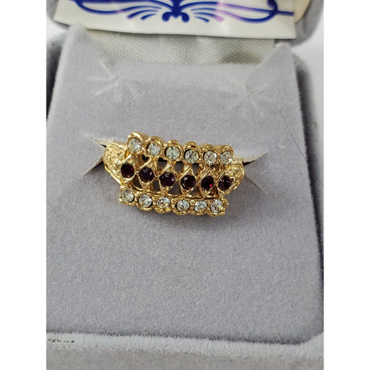 (175) Vintage Majesty Princess Garnet Clear Cubic Zirconia Ring Size 5