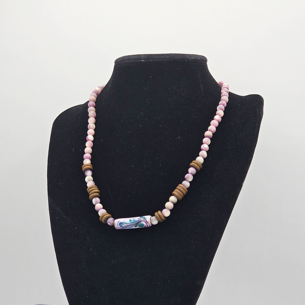 Purple Art Glass Artisan Handmade Beaded Necklace Vintage