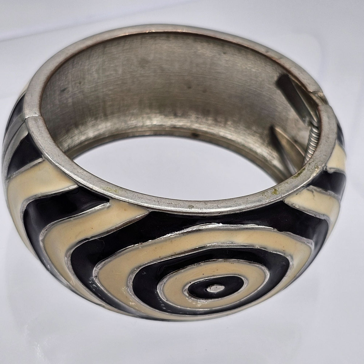 Enamel Black White Groovy Abstract Huge Clamper Bracelet