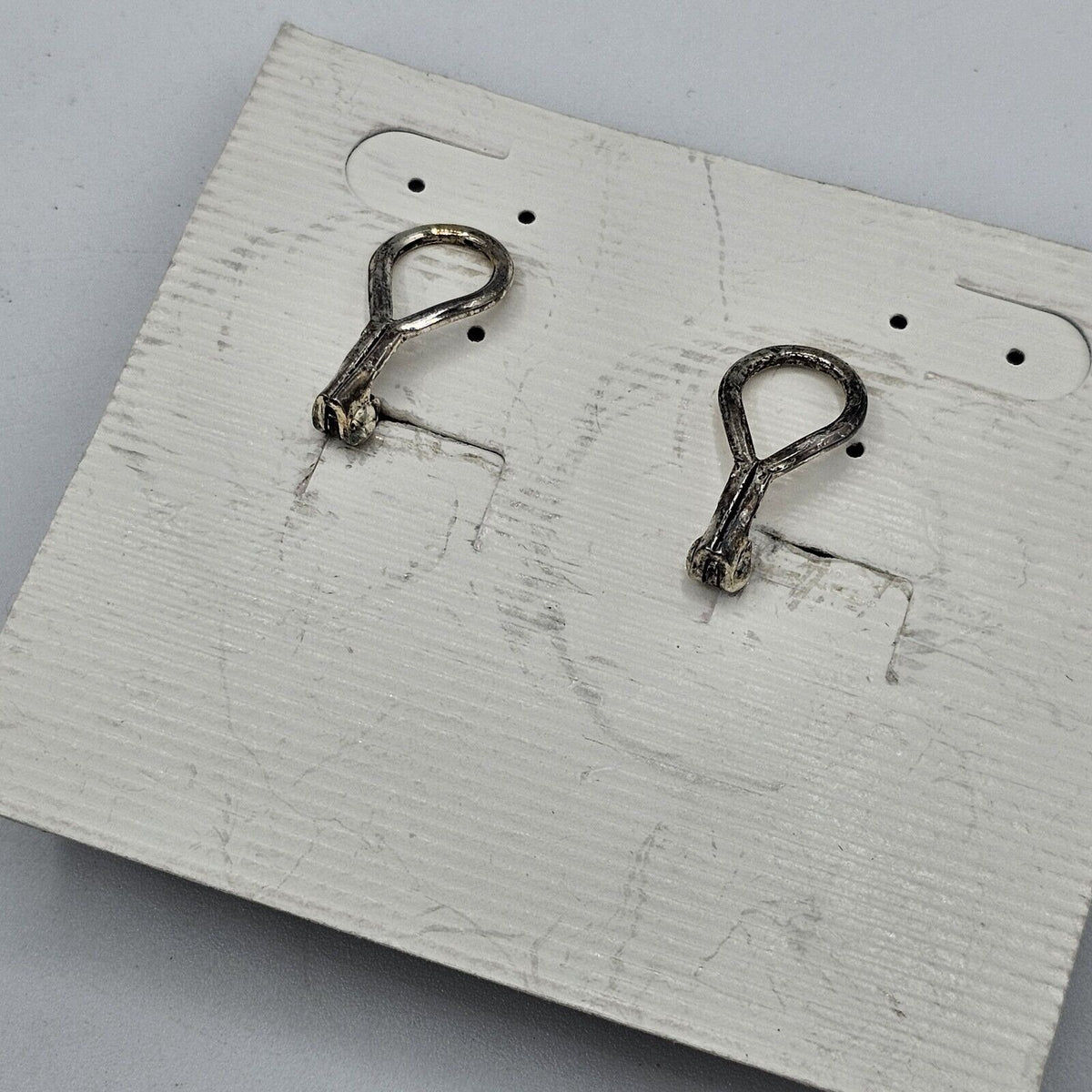 (680) Vintage Premier Designs NOS Clip-on Earrings Square Two Tone Milky MOP Center