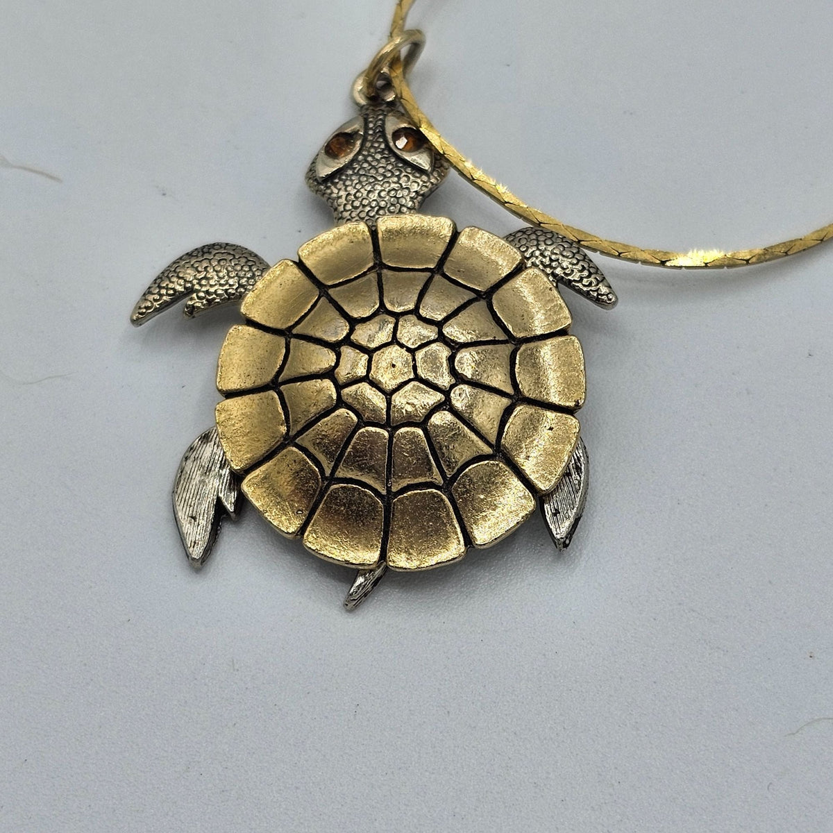 Two Tone Articulated Turtle Pendant Necklace Gold-tone Chain Vintage