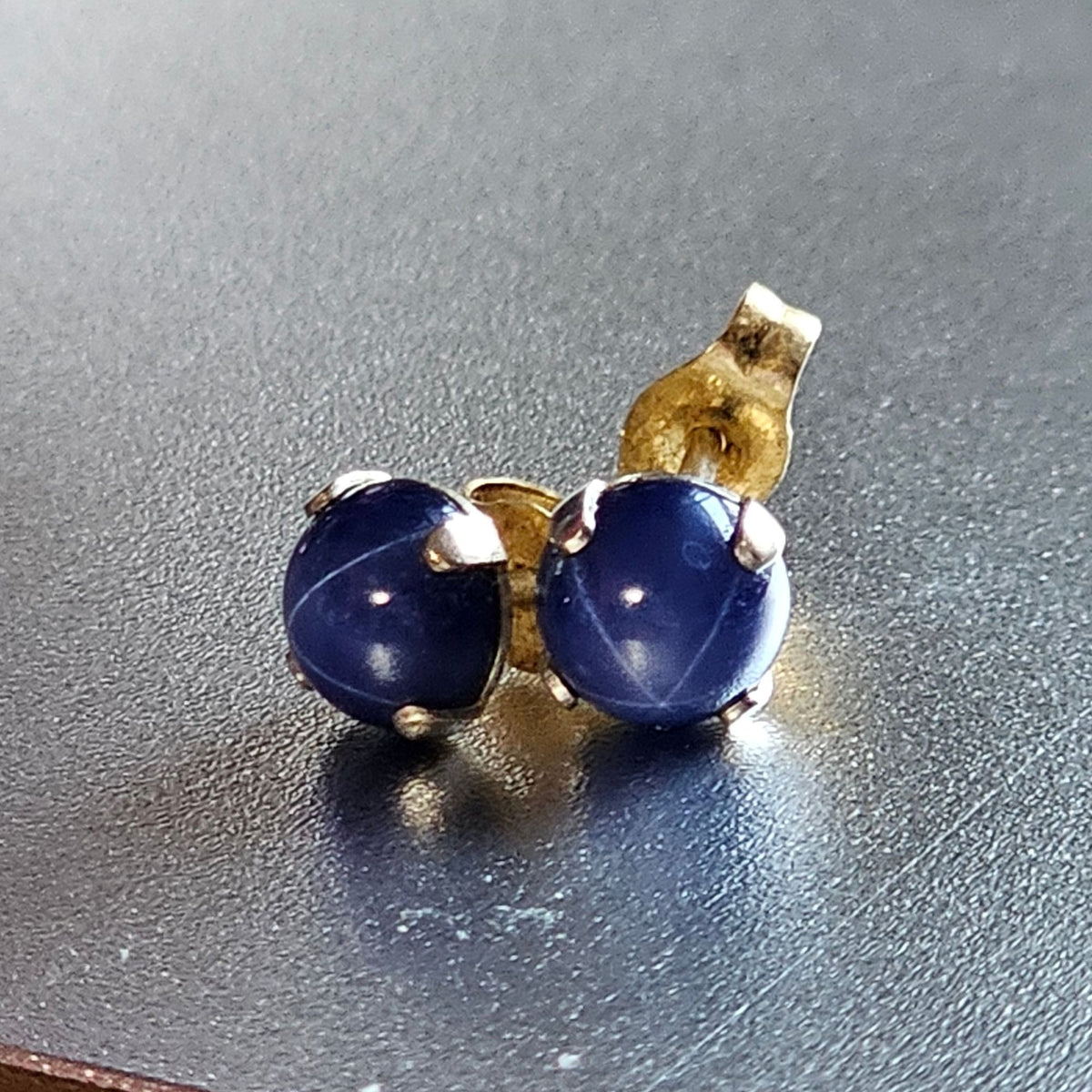 (287) 14k Yellow Gold Blue Star Sapphire Genuine Post Back Signed Pierced Earrings
