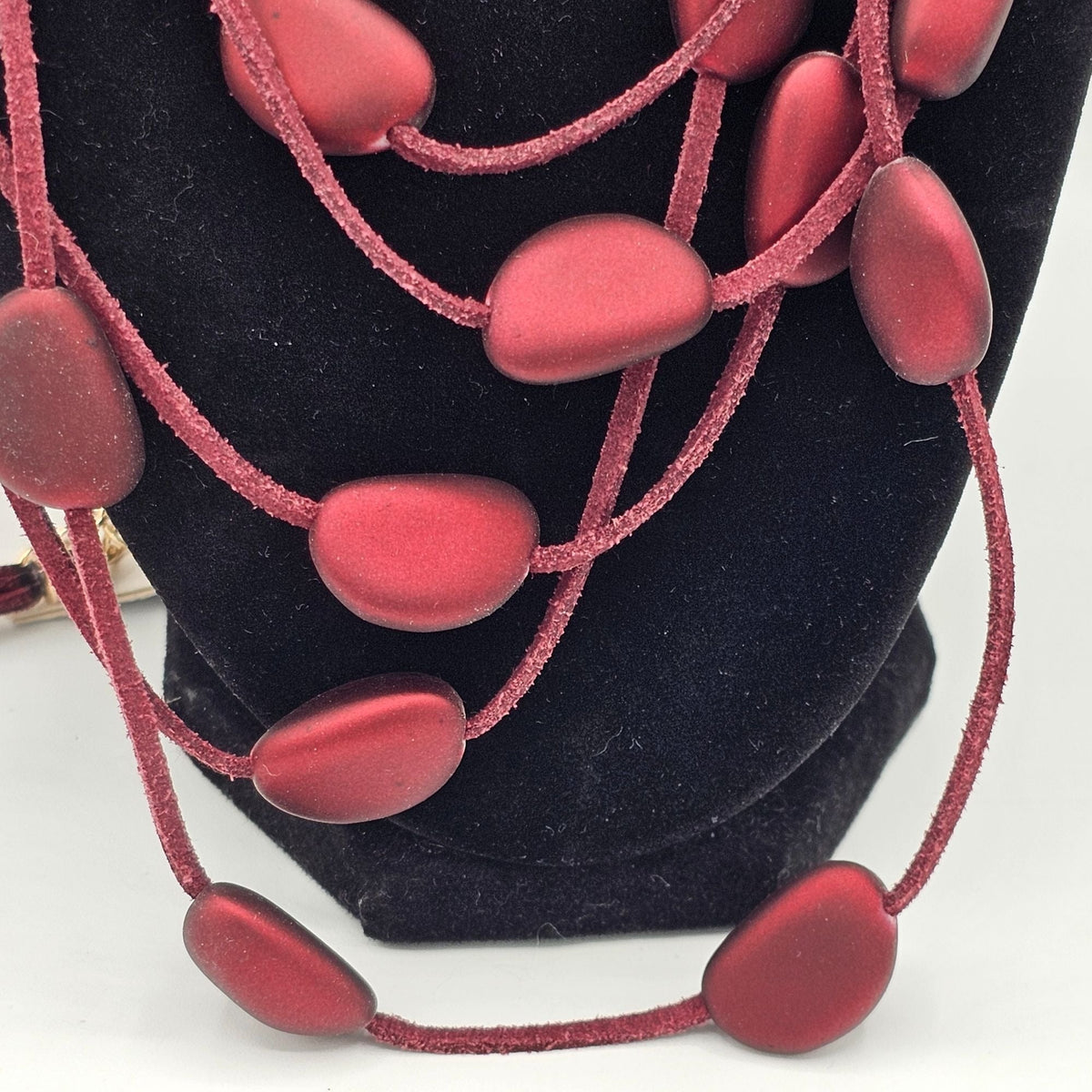 St. Thomas 36" Adjustable Necklace Burgundy Beads Station Leather Cord NWT