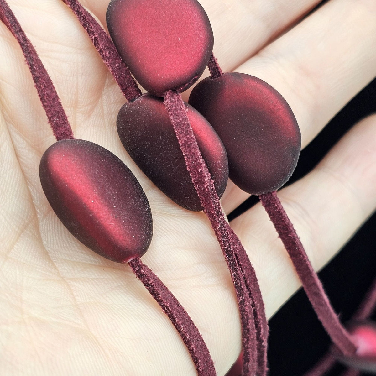 St. Thomas 36" Adjustable Necklace Burgundy Beads Station Leather Cord NWT