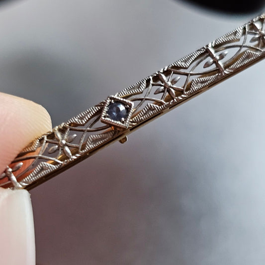 (286) 14k White Gold Blue Sapphire Art Deco Filigree C-clasp Bar Brooch Pin Intricate