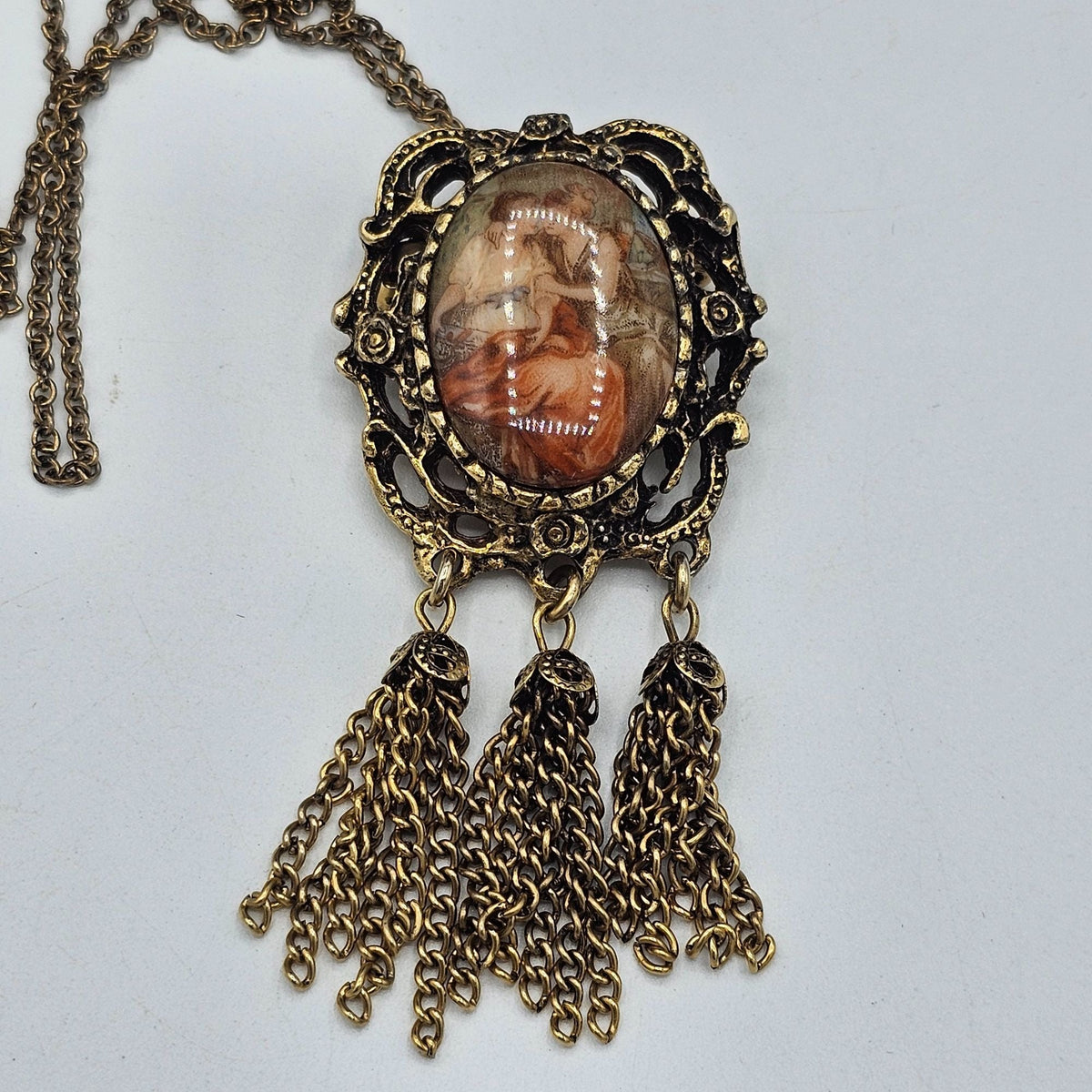Vintage Gold-Tone Porcelain Cameo Tassels Ornate Pendant Layered Necklace