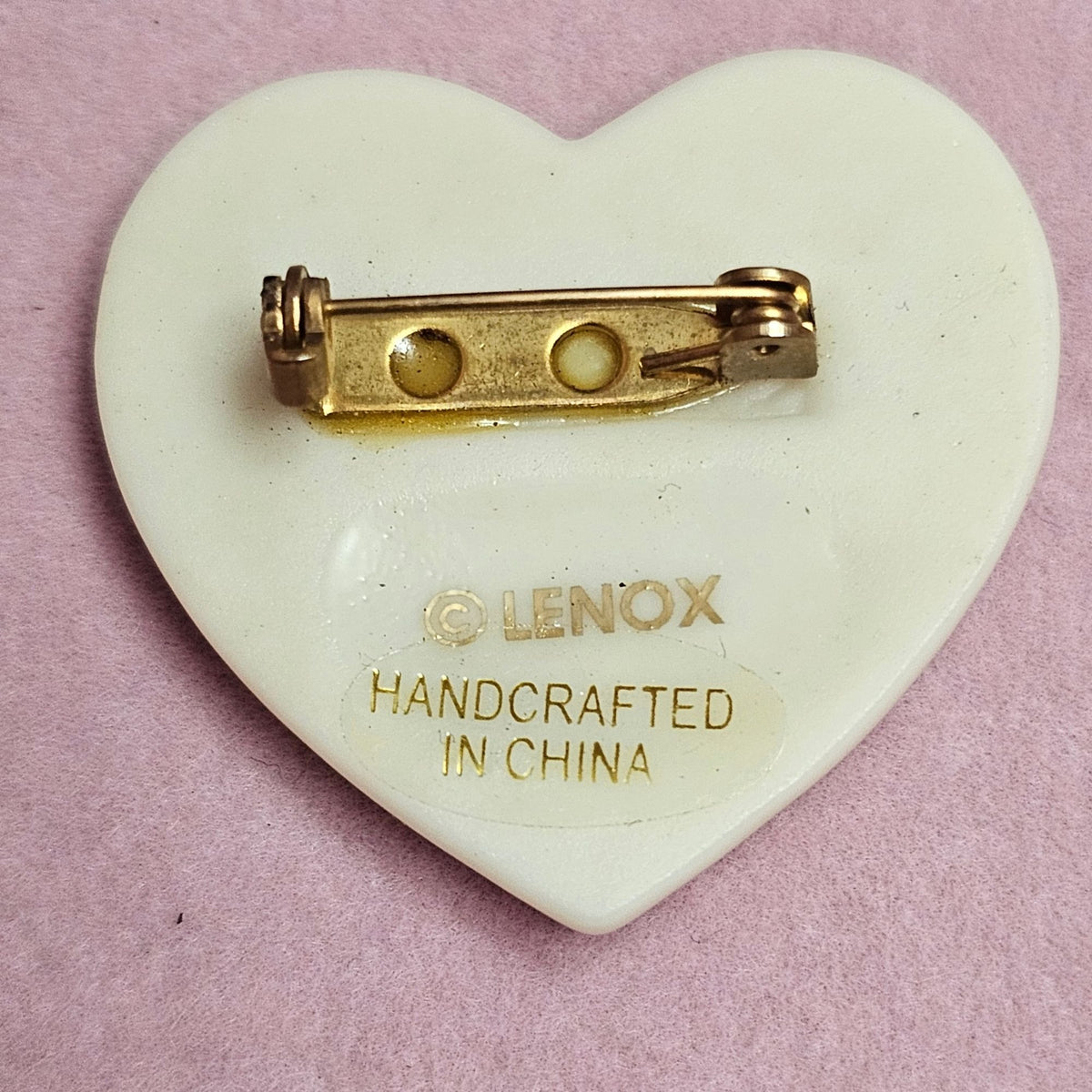 (737) Lenox Heart-Shaped Ceramic Brooch Gold Trim Peace Dove Vintage