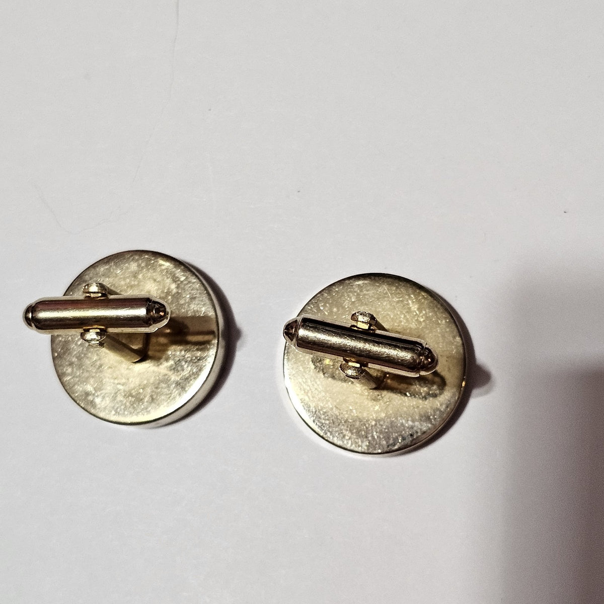 (572) Vintage Gold-Tone Round Matte Glossy Mens Bullet Back Cufflinks Signed Dante