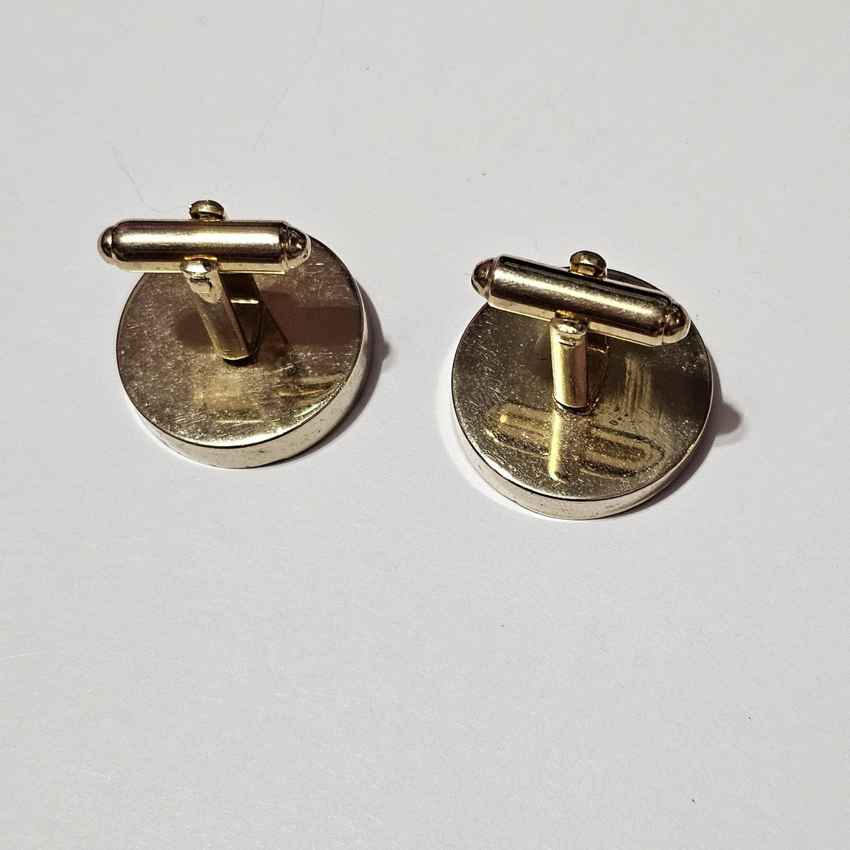 (572) Vintage Gold-Tone Round Matte Glossy Mens Bullet Back Cufflinks Signed Dante