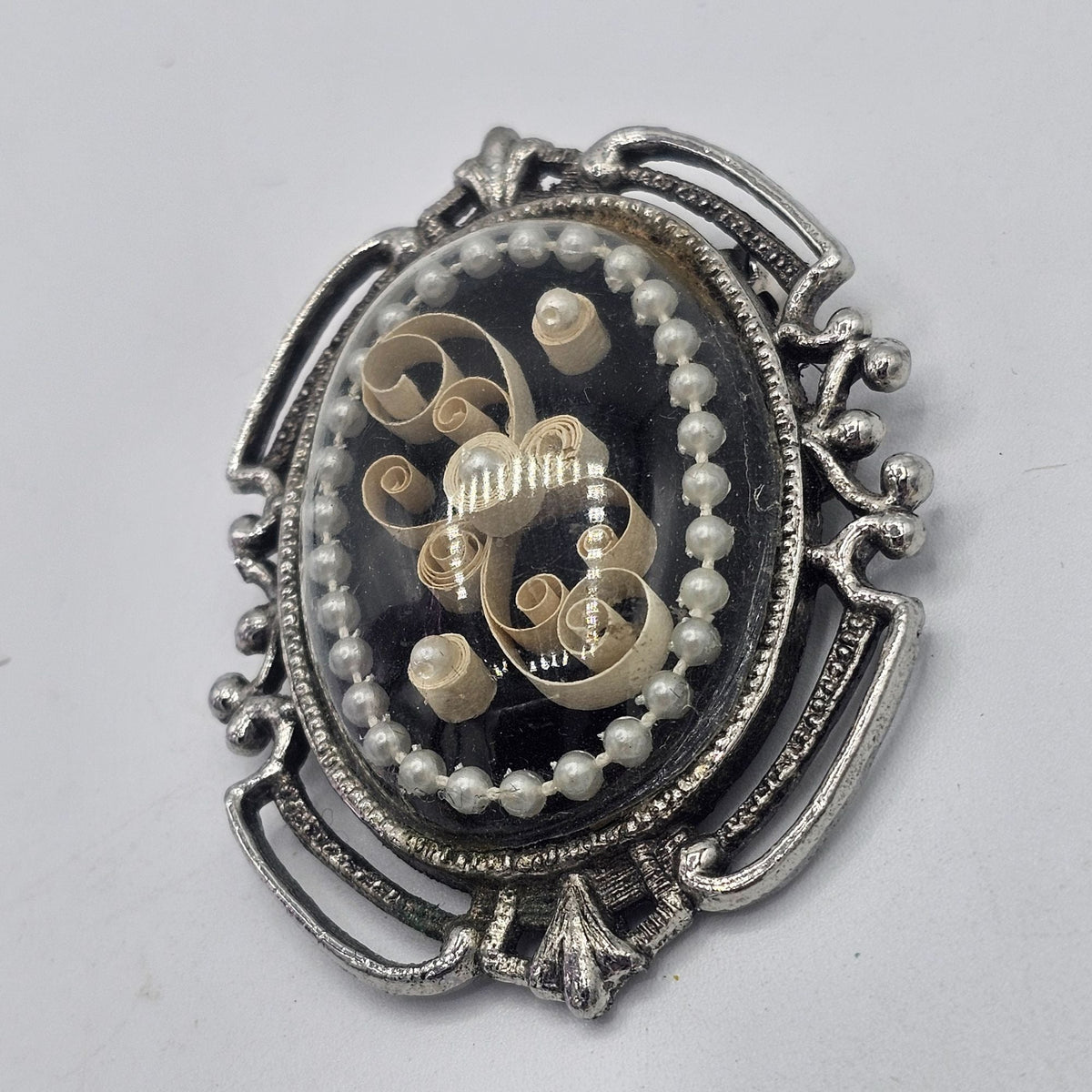 Vintage Handmade Kitty Eshleman Oval Brooch Filigree Paper Scrolls Glass Dome