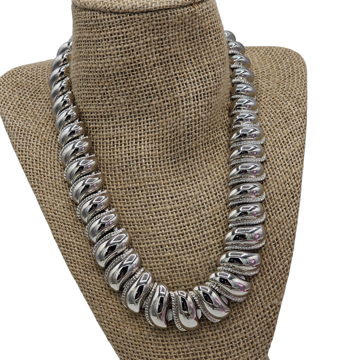 Vintage Napier Silver-Tone Chunky Statement Necklace Textured Links Fold-Over Clasp
