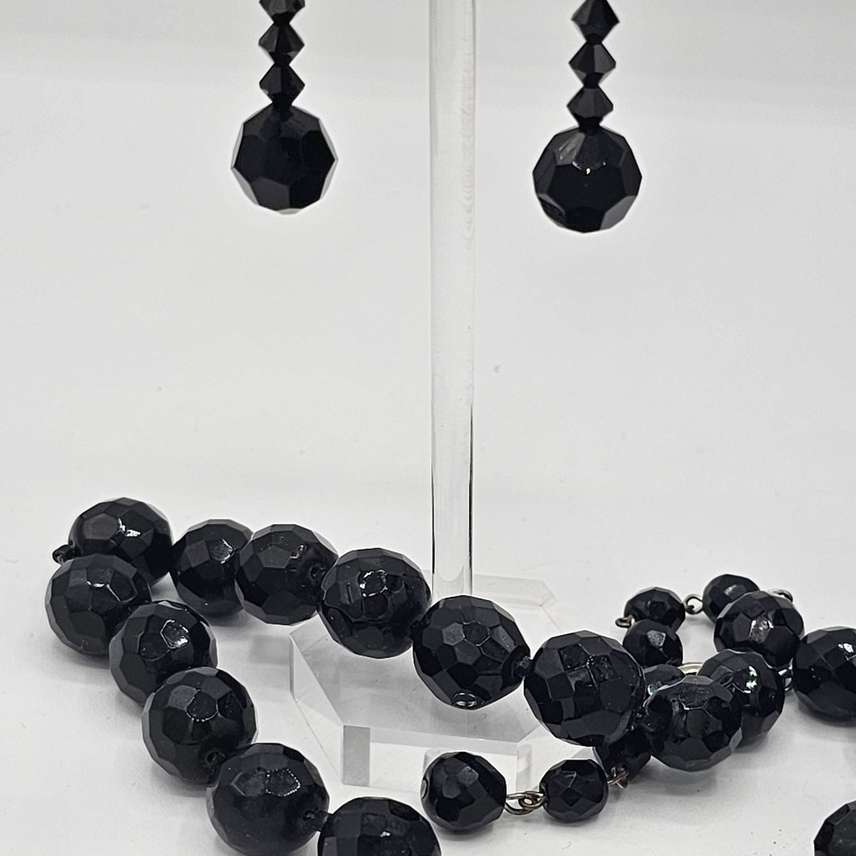(169) Hobe Vintage Black Faceted Glass Beaded Mourning Necklace Dangle Earrings Set