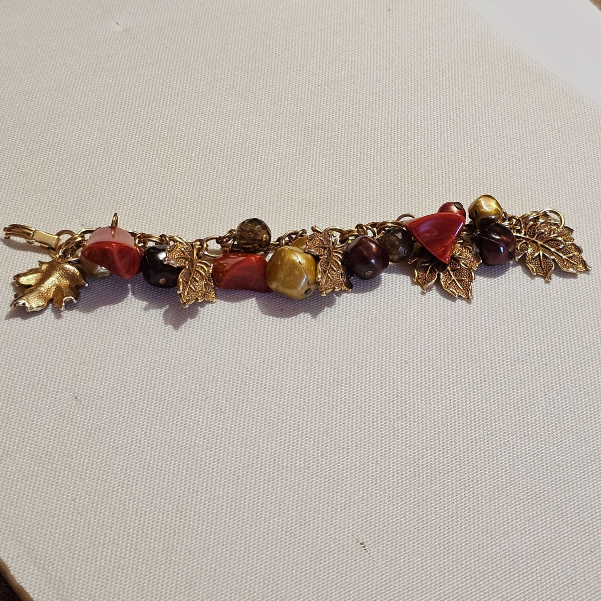 (642) Gold-Tone Autumn Leaf Berry Charm Bracelet Neutral Beads Fall Inspired Design