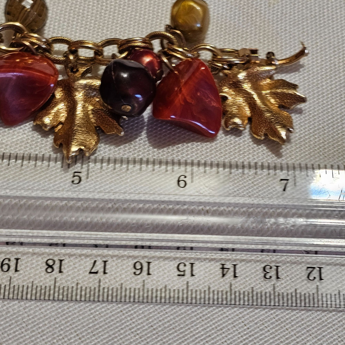 (642) Gold-Tone Autumn Leaf Berry Charm Bracelet Neutral Beads Fall Inspired Design