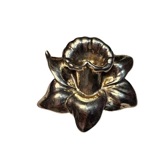 (706) Sterling Silver Vintage Day Lily Flower Brooch Patina Floral Design