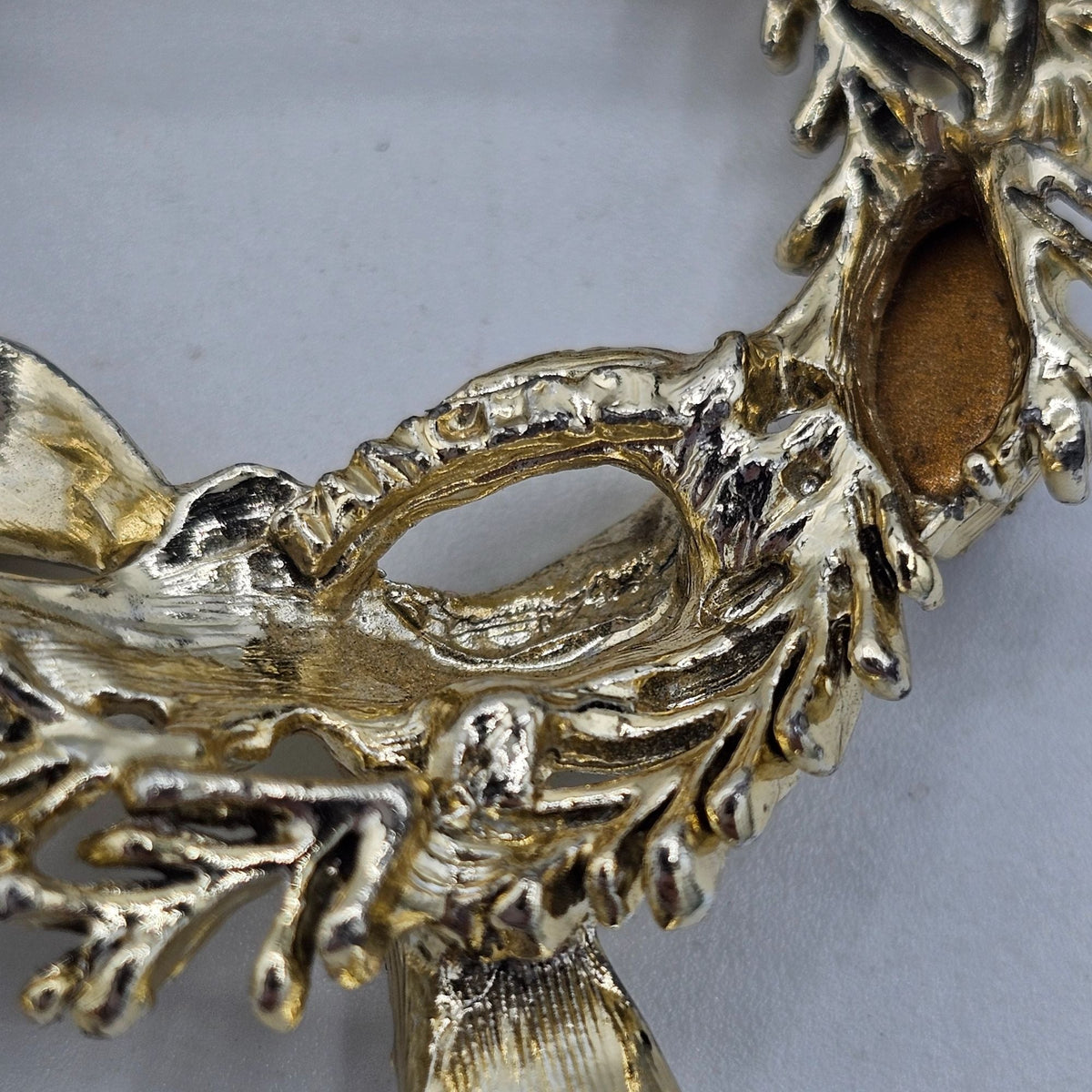 Vintage Tancer Gold-tone Wreath Brooch Pin Ruby Red Clear Stones MISSING1