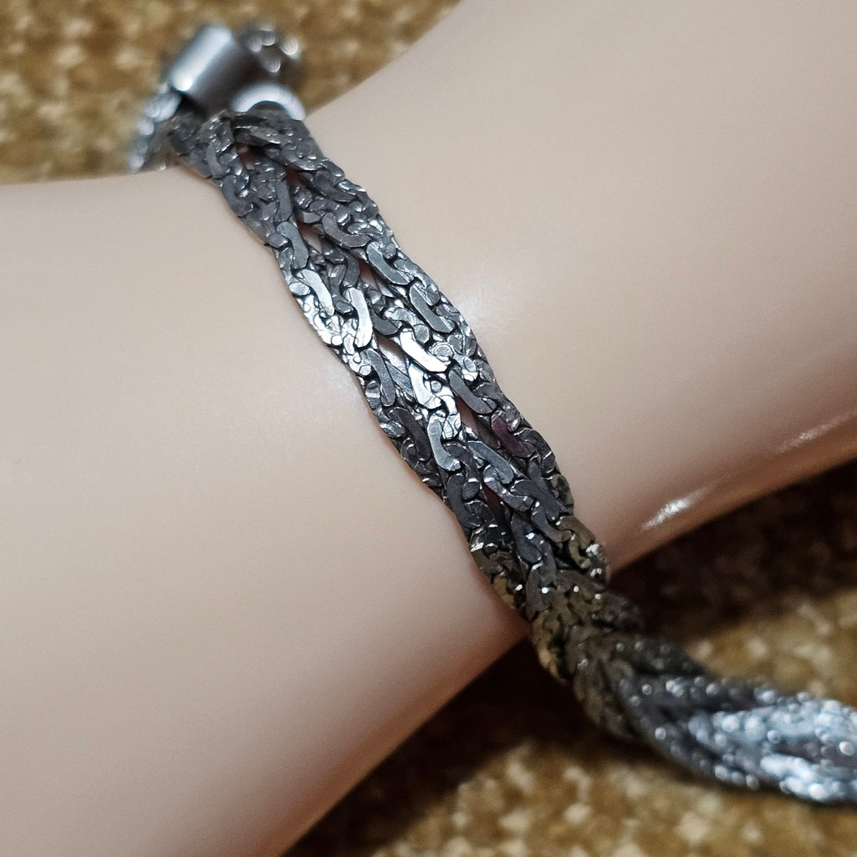 (700) Silver-Tone Vintage Braided Chain Bracelet Signed Korea