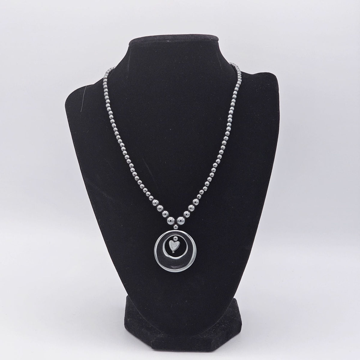 (146) Vintage Black Hematite Beaded Necklace Heart in the Center of a Ring