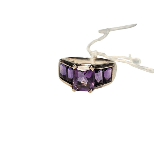 (730) Sterling Silver Vintage Purple Gemstone Ring Size 6 Signed Hong Kong 925