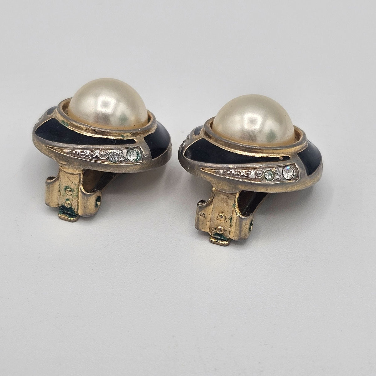 Vintage Round Gold-tone Clip-On Earrings Faux Pearl & Rhinestones Black Enamel
