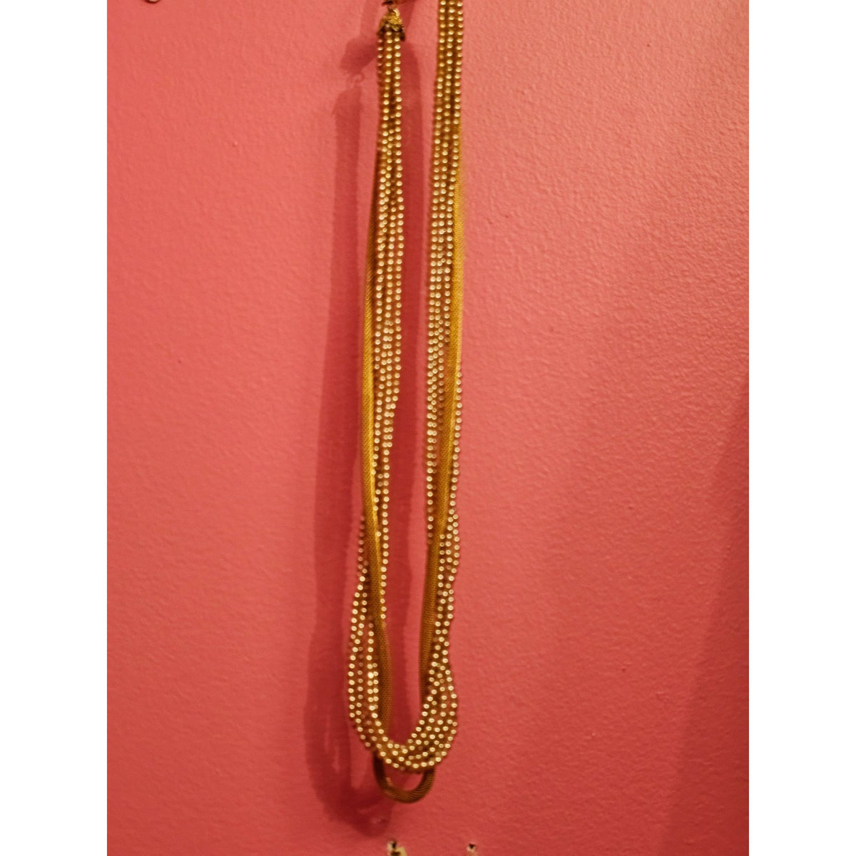(754) Vintage Multi-Strand Faux Pearl & Gold Mesh Necklace With Clip-On Earrings Set