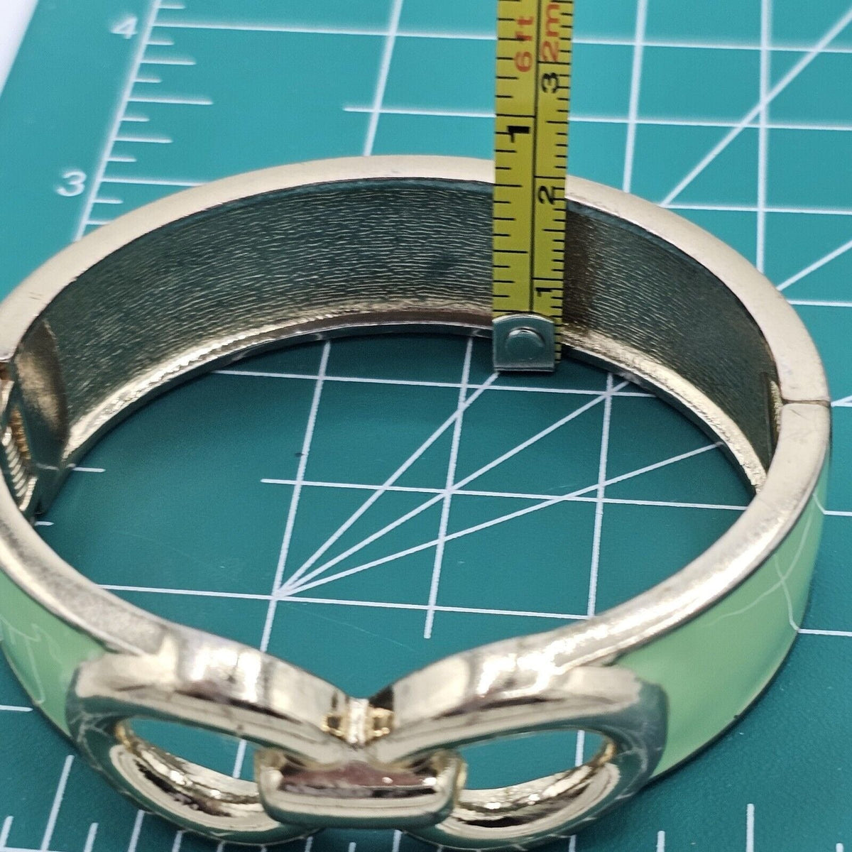 Enamel Metal Clamper Bangle Bracelet MOD Gold Green Infinity Designer