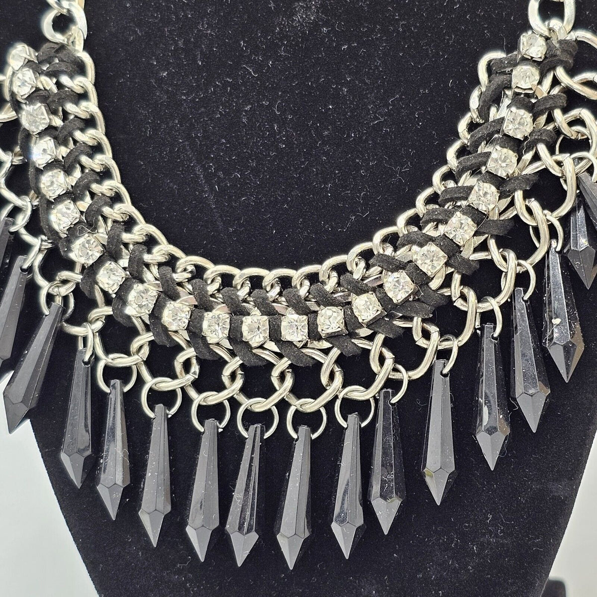 (688) Rhinestone Black Bead Silver Link Chained Fashion Statement Necklace Edgy