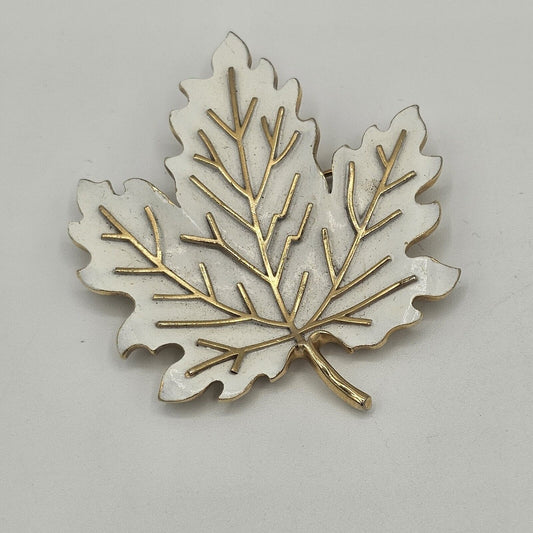 Vintage Crown Trifari Gold Tone White Enamel Textured Maple Leaf Brooch Huge