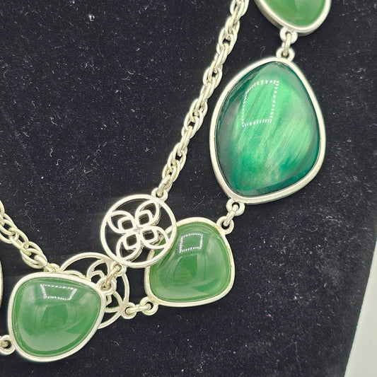 (42) Bill Blass Iridescent Green Multi-Stone Necklace Long Silver-tone Chain 34 in