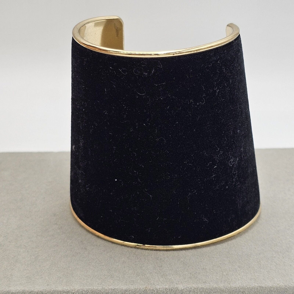 Modern Smooth Black Velvet Bracelet Women Statement Femme Bangle Cuff Sleeve