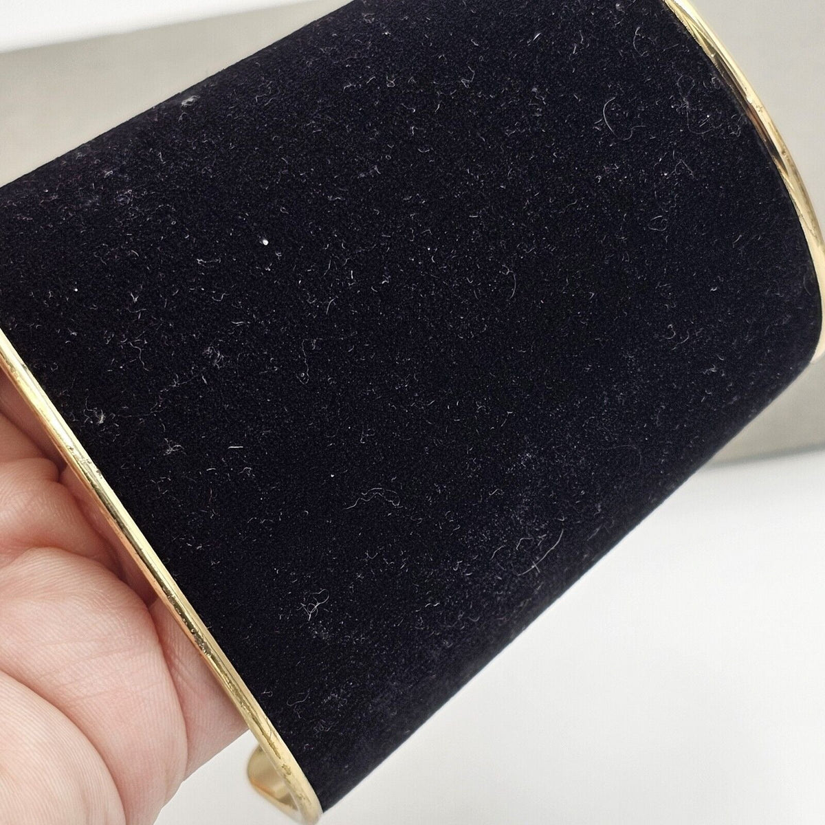 Modern Smooth Black Velvet Bracelet Women Statement Femme Bangle Cuff Sleeve